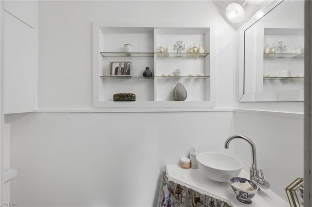 110 N Front ST, Hertford, NC 27944