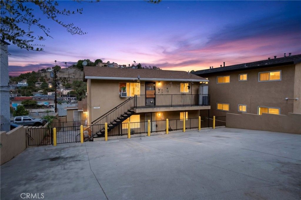 5043 Borland Rd, Los Angeles, CA 90032 — photo 2