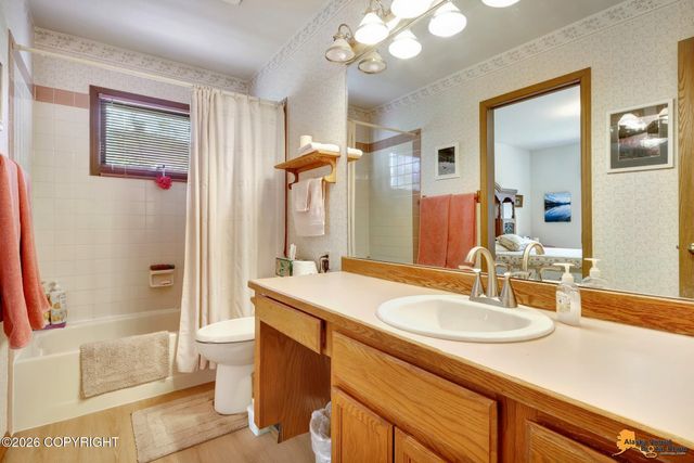 7921 Casey Circle, Anchorage, AK 99507