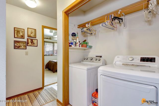 7921 Casey Circle, Anchorage, AK 99507