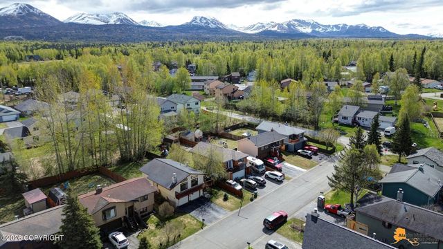 7921 Casey Circle, Anchorage, AK 99507