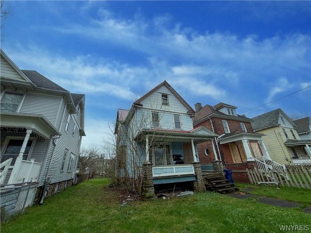 1879 Pierce Avenue, Niagara Falls, NY 14301
