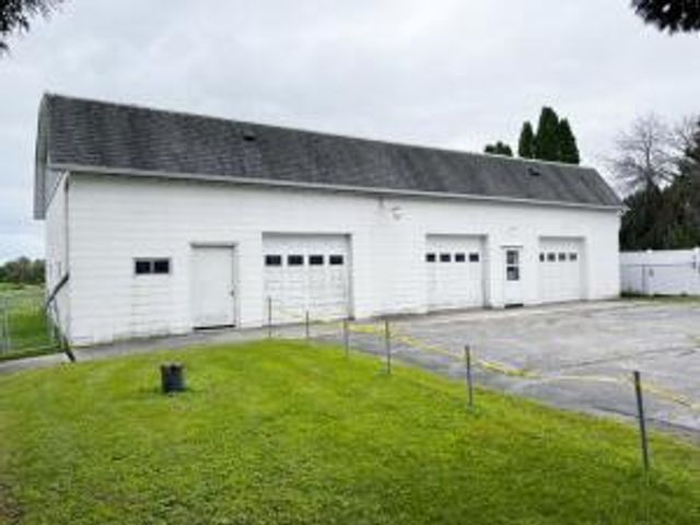 3305 Whistle LANE, Two Rivers, WI 54241