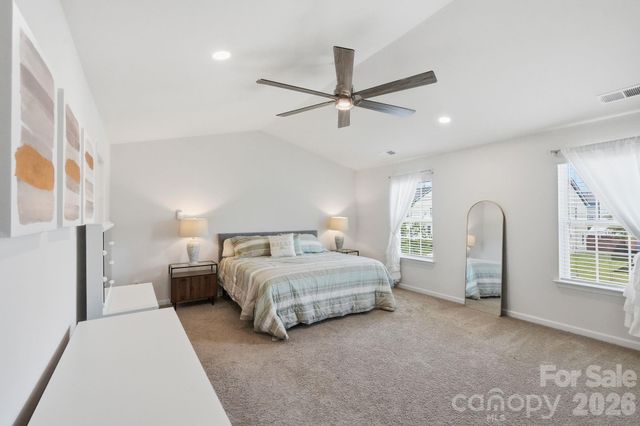 7572 Nolen Farm Drive, Gastonia, NC 28056