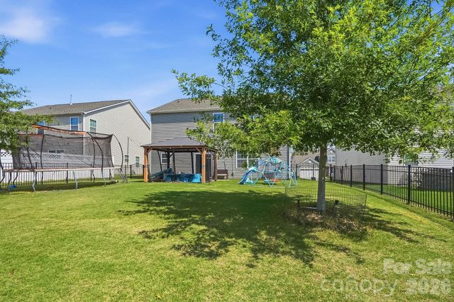 7572 Nolen Farm Drive, Gastonia, NC 28056