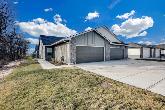 5438 N Briskbay Ct., Maize, KS 67101