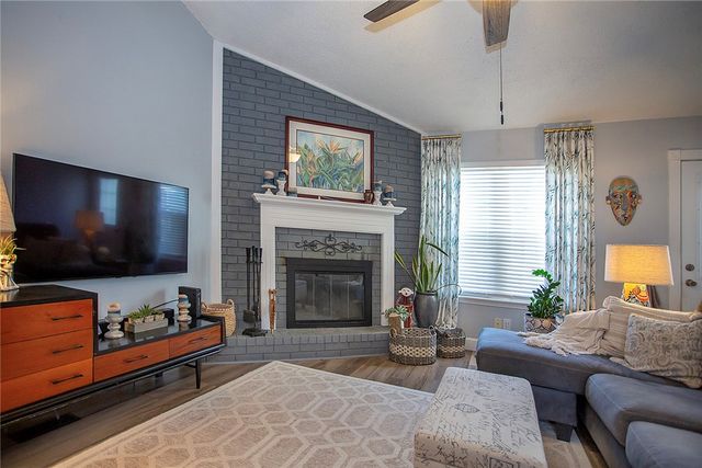 208 Heather Lane, Russellville, AR 72802