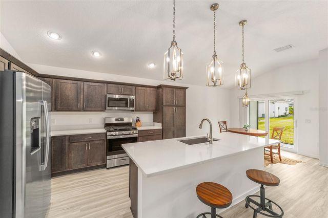 1574 ROWELL STREET, The Villages, FL 34762