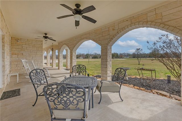 8912 County Road 121, Iola, TX 77861