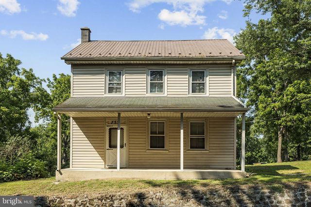 755 POPLAR ST, Denver, PA 17517