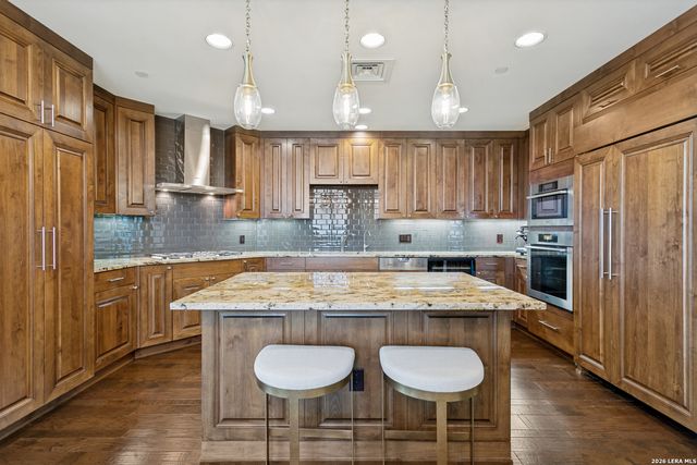 4242 Broadway Apt 1702, San Antonio, TX 78209