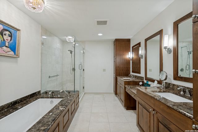 4242 Broadway Apt 1702, San Antonio, TX 78209