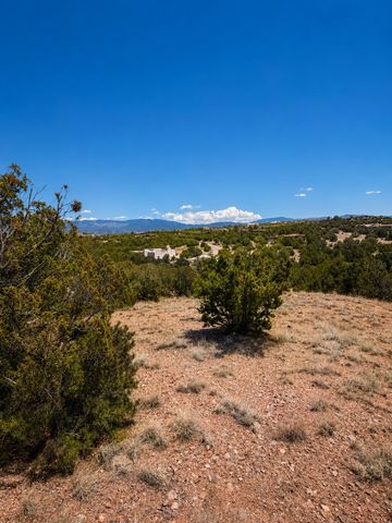 42 Star Dancer, Santa Fe, NM 87506