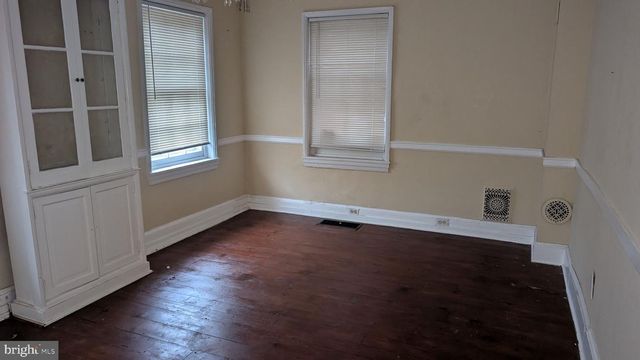 126 W QUEEN LN, Philadelphia, PA 19144