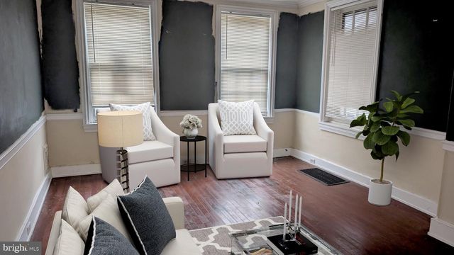 126 W QUEEN LN, Philadelphia, PA 19144