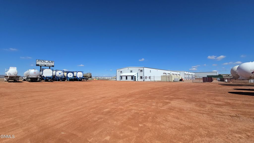 10468 1st Street SW, Killdeer, ND 58640 photo 5