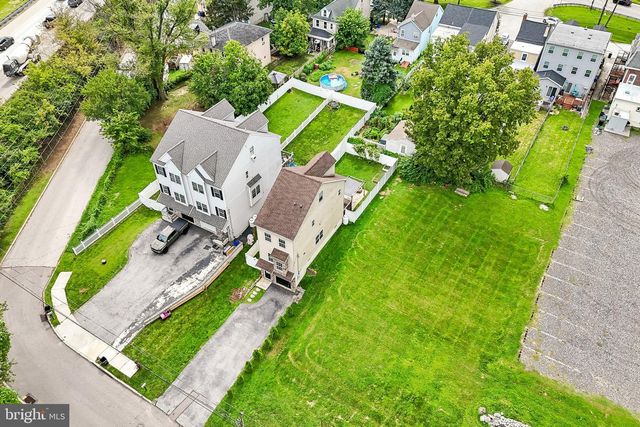 626 FULTON ST, Conshohocken, PA 19428