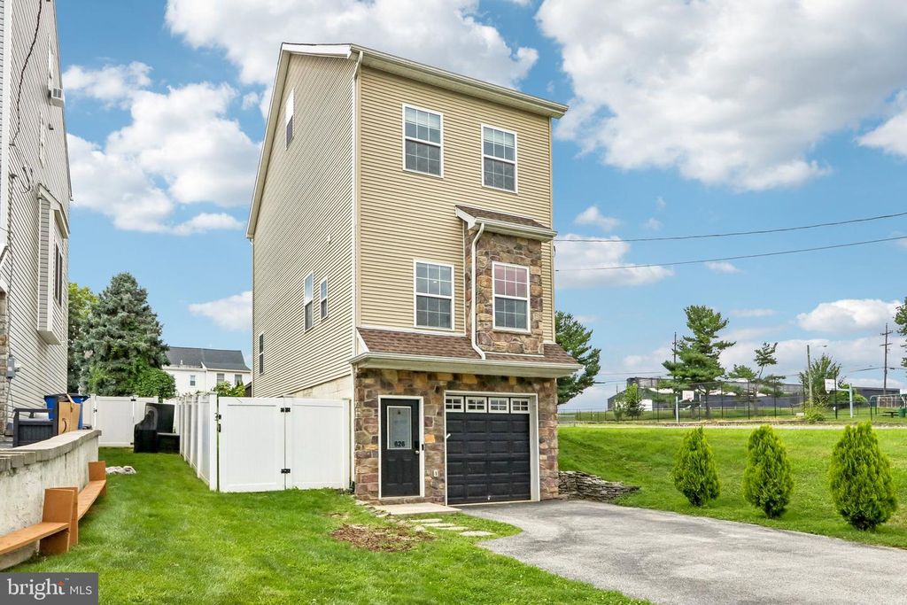 626 FULTON ST, CONSHOHOCKEN, PA 19428 — photo 4