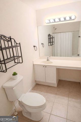 2043 Liberty Court NW, Atlanta, GA 30318