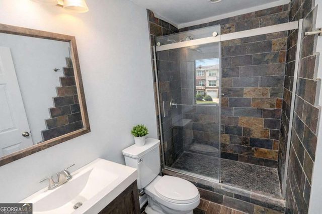 2043 Liberty Court NW, Atlanta, GA 30318