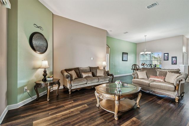 205 ORANGE MILL AVE, Ruskin, FL 33570