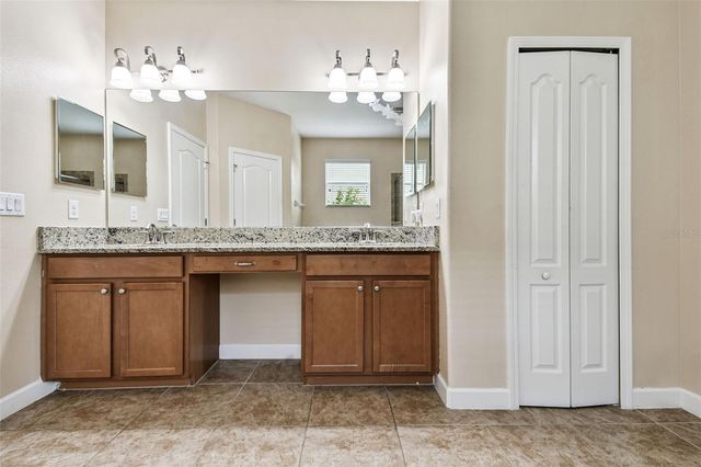 205 ORANGE MILL AVE, Ruskin, FL 33570