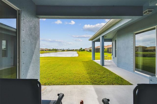 205 ORANGE MILL AVE, Ruskin, FL 33570
