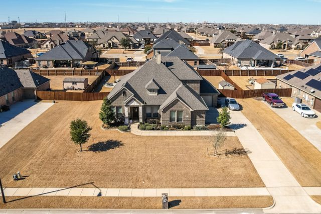 113 Diamond Lane, Waxahachie, TX 75165