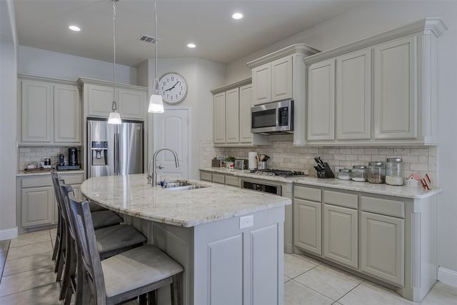 113 Diamond Lane, Waxahachie, TX 75165