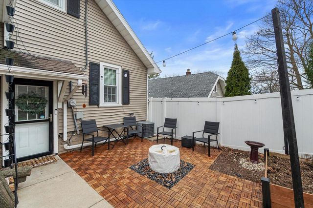 241 S Charles STREET, Waukesha, WI 53186