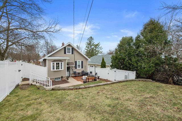 241 S Charles STREET, Waukesha, WI 53186