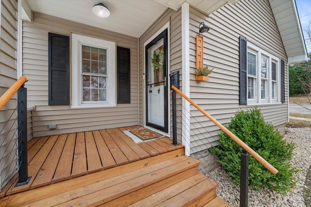 241 S Charles STREET, Waukesha, WI 53186