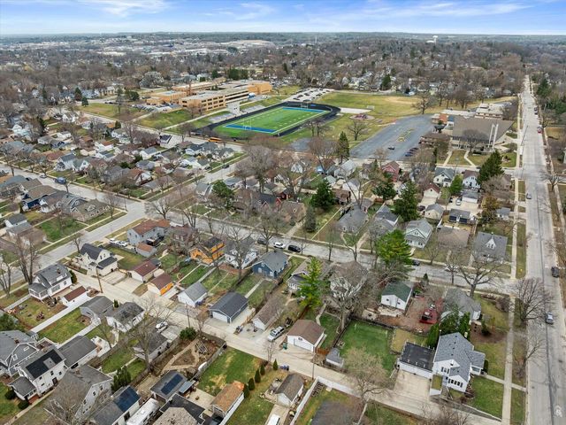 241 S Charles STREET, Waukesha, WI 53186