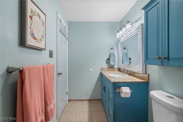 11650 Harbour Light Drive, North Royalton, OH 44133