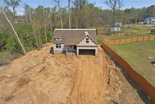 104 Albert Drive, Honea Path, SC 29654