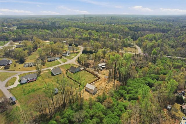 104 Albert Drive, Honea Path, SC 29654