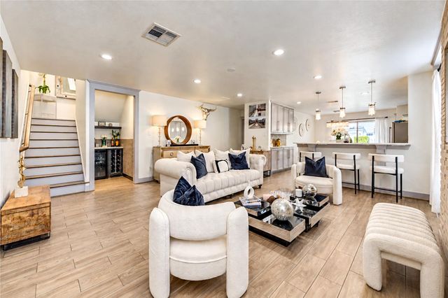 9619 Brandon Rock Lane, Houston, TX 77044