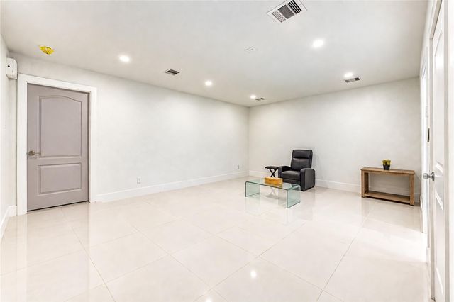 9619 Brandon Rock Lane, Houston, TX 77044