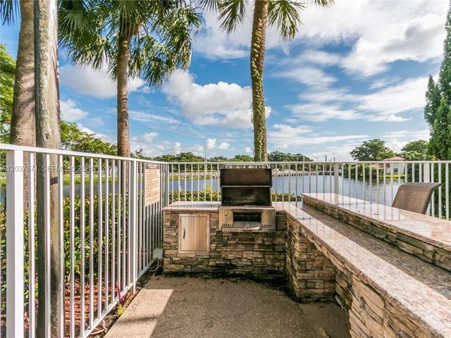 145 SW 96th Ter 145, Plantation, FL 33324