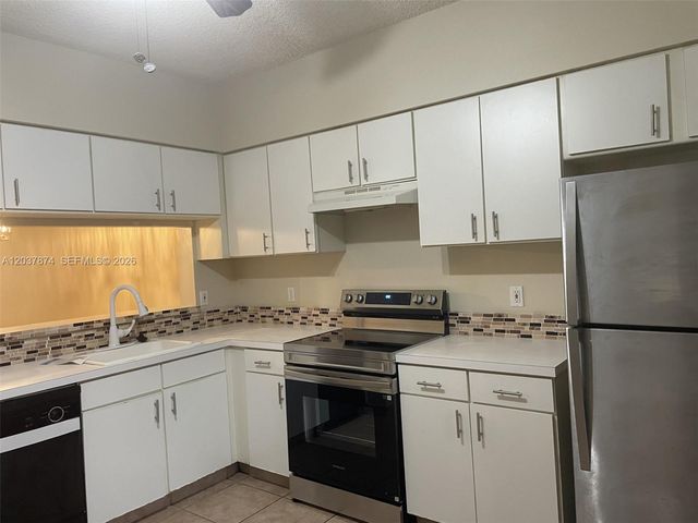 145 SW 96th Ter 145, Plantation, FL 33324