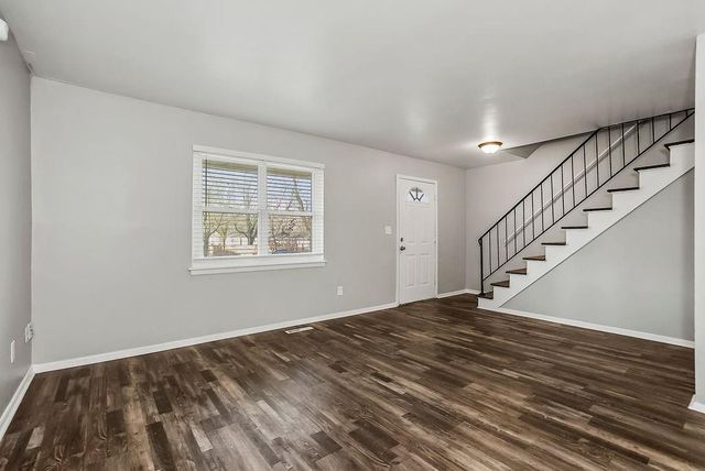 212 N Oak Drive, Belton, MO 64012