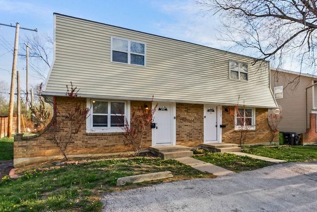 212 N Oak Drive, Belton, MO 64012