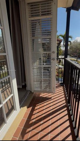 6959 Julia Gardens Drive, Coconut Creek, FL 33073