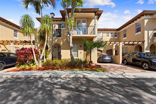 6959 Julia Gardens Drive, Coconut Creek, FL 33073