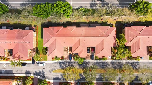 6959 Julia Gardens Drive, Coconut Creek, FL 33073