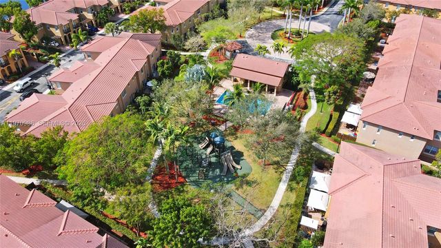6959 Julia Gardens Drive, Coconut Creek, FL 33073