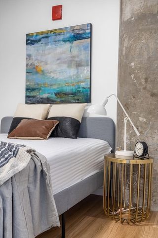 9 Medford 405, Somerville, MA 02143