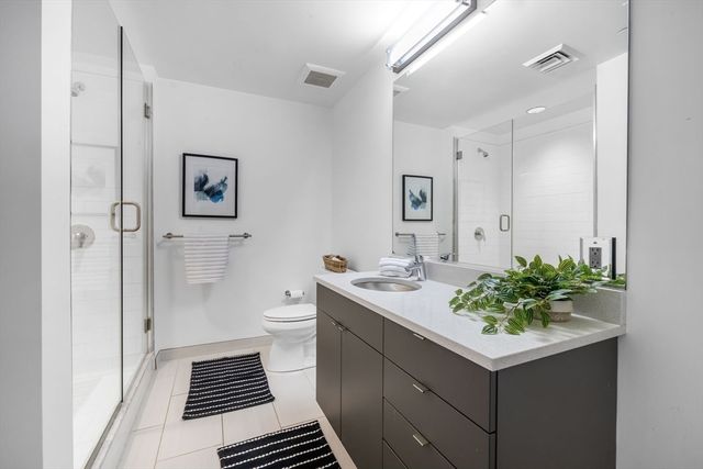 9 Medford 405, Somerville, MA 02143