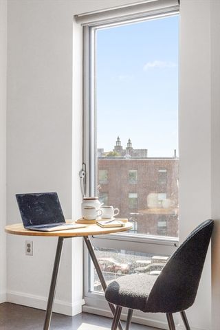 9 Medford 405, Somerville, MA 02143