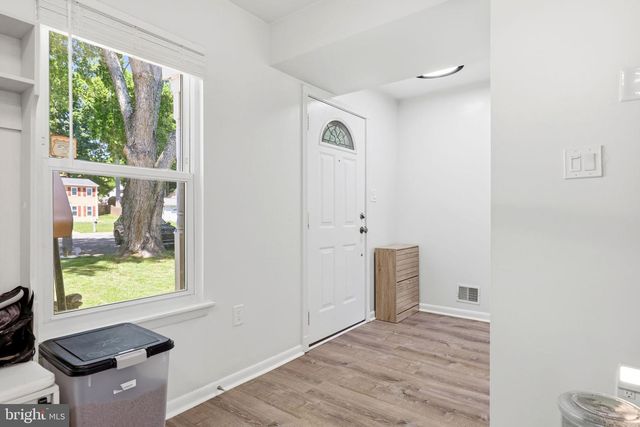 5307 SAPHIRE CT, Woodbridge, VA 22193